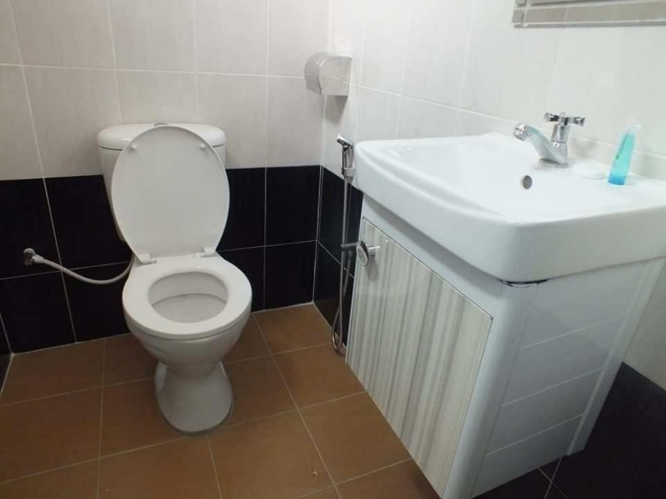 Hotel Jerai Ct Inn Guar Chempedak Екстер'єр фото